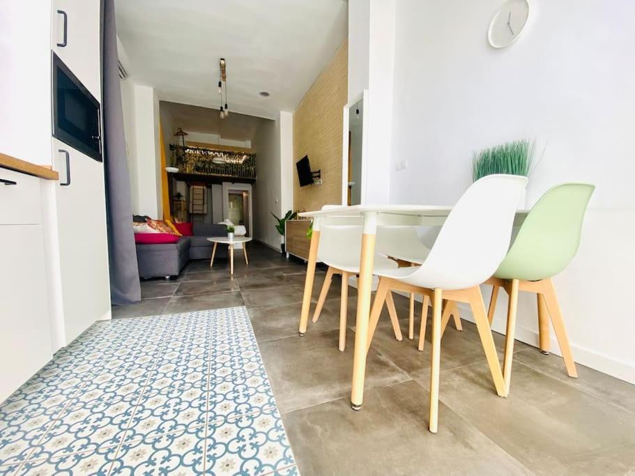 Flat For Family & Groups * Valence